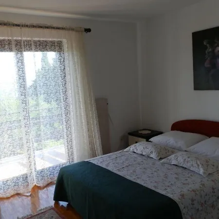 Apartamento Ferienwohnung In Mit Garten, Grill Und Terrasse *