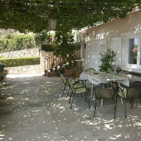 Apartamento Ferienwohnung In Mit Garten, Grill Und Terrasse
