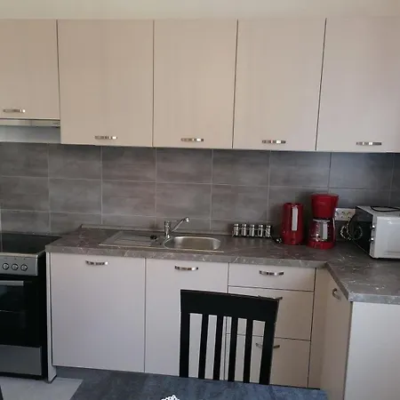 Ferienwohnung In Mit Garten, Grill Und Terrasse Апартаменты Нови-Винодолски
